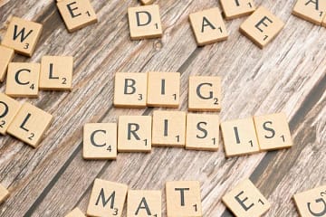 Gestão de crise em comunicação: descubra as 7 dimensões essenciais e ferramentas e estratégias de comunicação interna e externa eficazes.